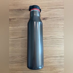 Hydro Flask 21 oz Lightweight Standard Mouth Trail Series